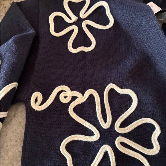 Anthropologie Floral cropped Cardigan one size Navy and cream - Picture 4 of 7